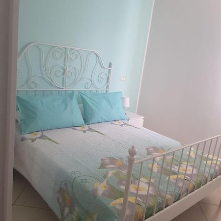 Bed and Breakfast Iriss Таормина Экстерьер фото