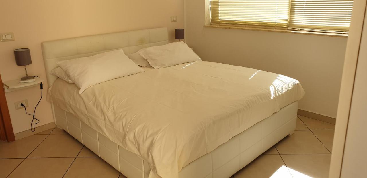 Bed and Breakfast Iriss Таормина Экстерьер фото