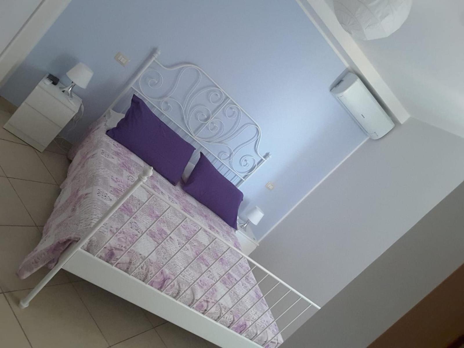Bed and Breakfast Iriss Таормина Экстерьер фото